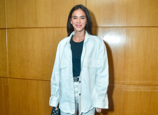 Bruna Marquezine prova elegância de peças curingas em look P&B Bruna Marquezine (Foto: Eduardo Martins/Brazil News)