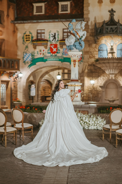 Vestido de noiva inspirado na Branca de Neve (Foto: Divulgação/Disney