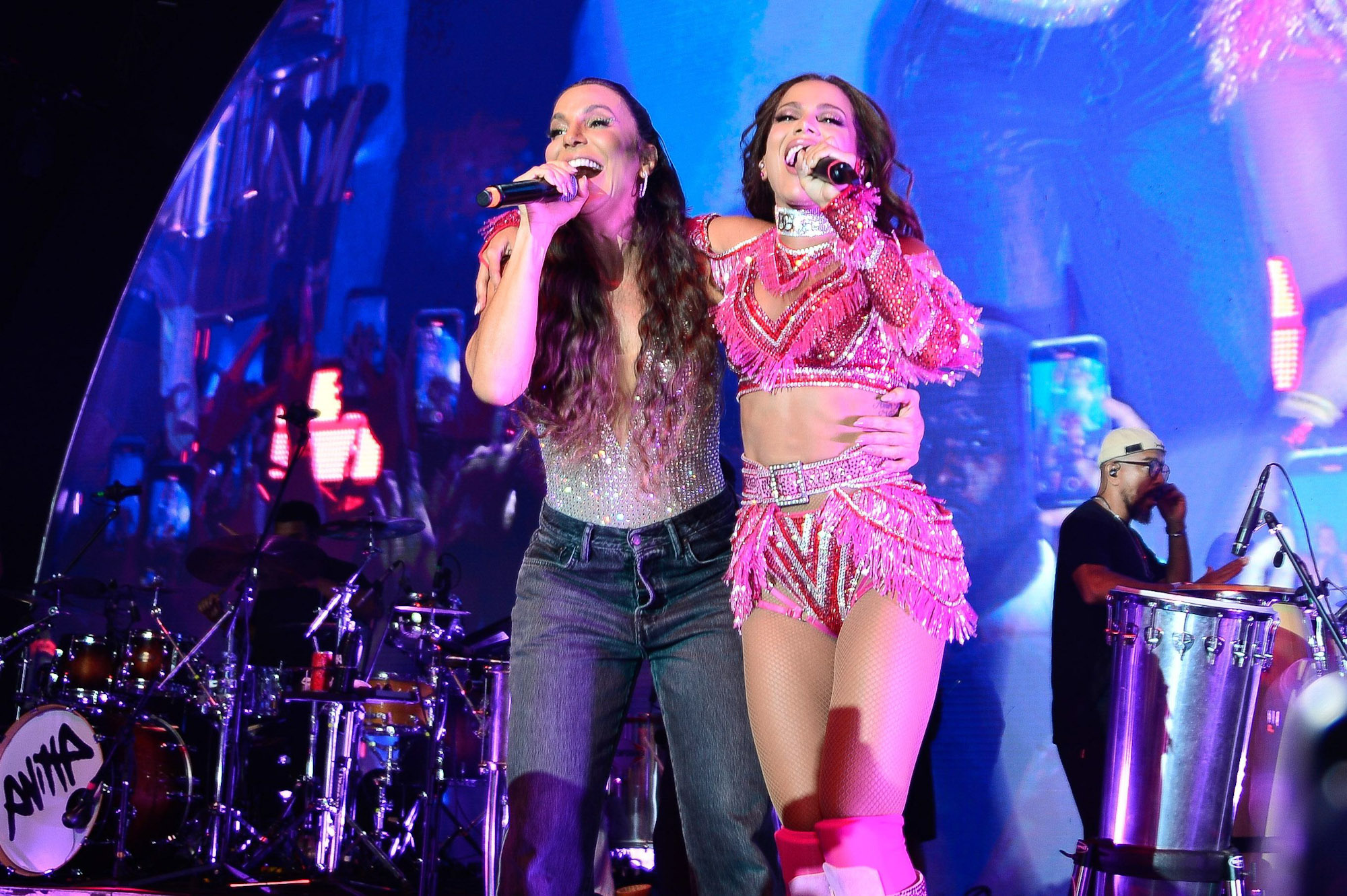 Ivete Sangalo e Anitta (Foto: Brazil News)