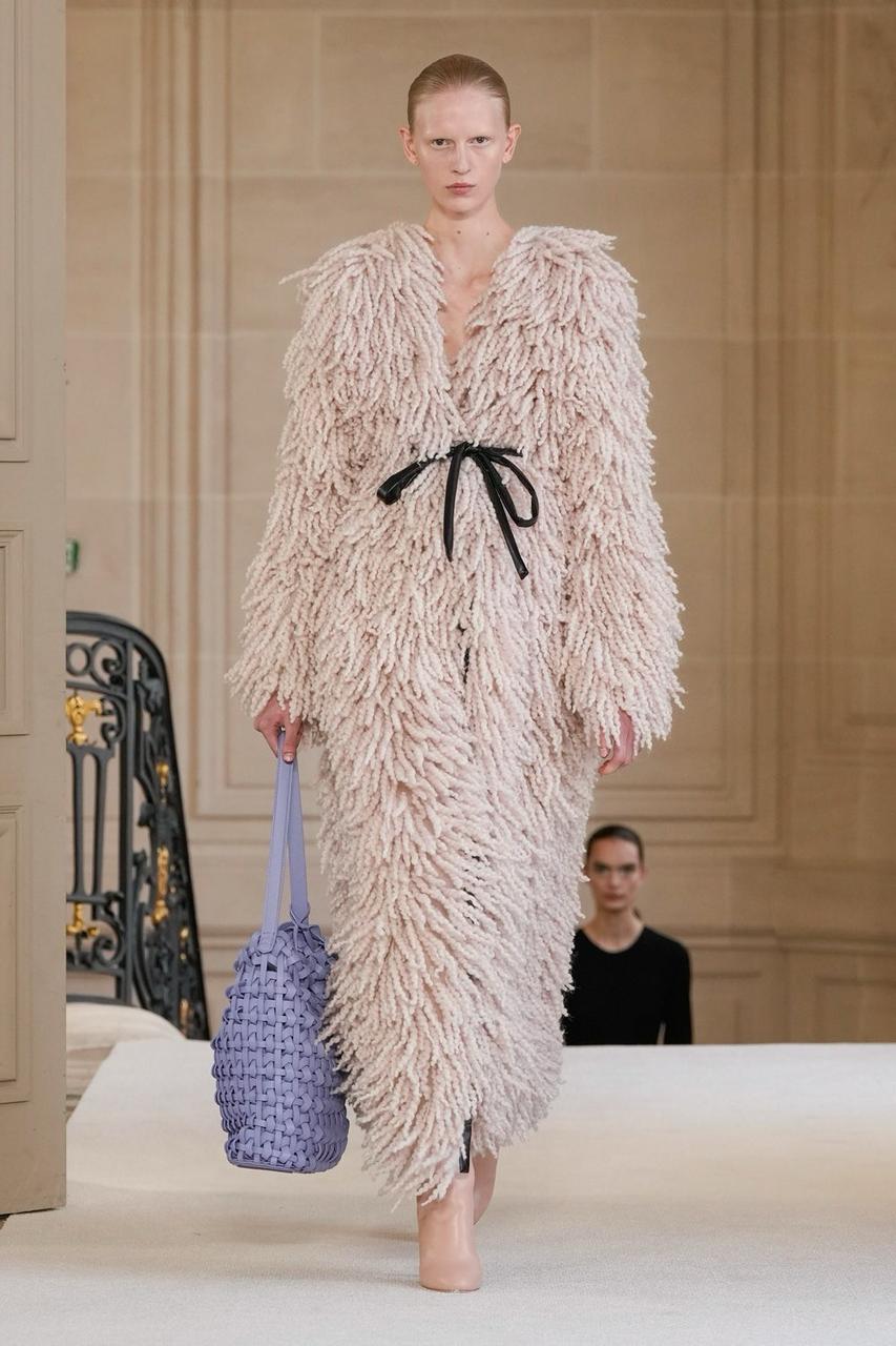 Eduarda Muehlmann para Giambattista Valli (Foto: Divulgação/Way Model)