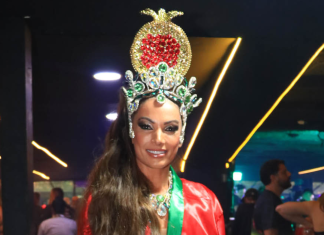Patricia Poeta com make inspirada em Jennifer Lopez no Carnaval Patricia Poeta com maquiagem de Carnaval (Foto: Brazil News)