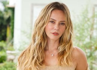 Paolla Oliveira apresenta Heleninha Roitman: “Cheguei, Brasil!” Paolla Oliveira como Heleninha Roitman (Foto: Reprodução/Instagram/@paollaolliveirareal)