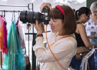 “Vale Tudo”: figurinista revela desafio para criar looks de Solange Solange Duprat, vivida por Alice Wegmann (Fábio Rocha/Rede Globo/Divulgação)