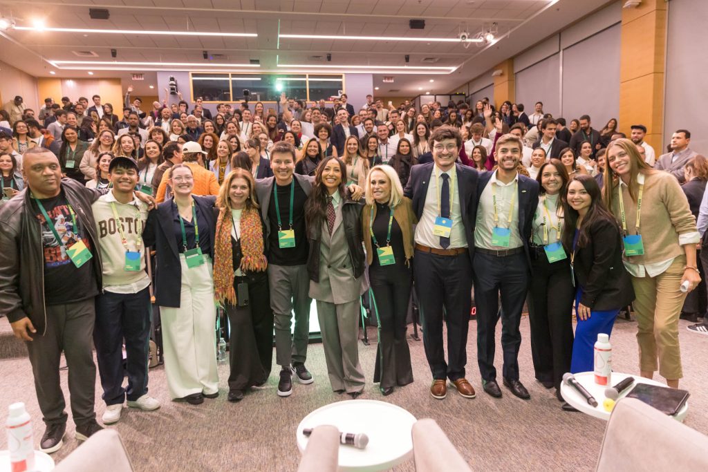 Rodrigo Faro, Sabrina Sato e Ana Maria Braga em Harvard (Foto: Brazil News/Vanessa Carvalho/Brazil Photo Press/Folhapress)