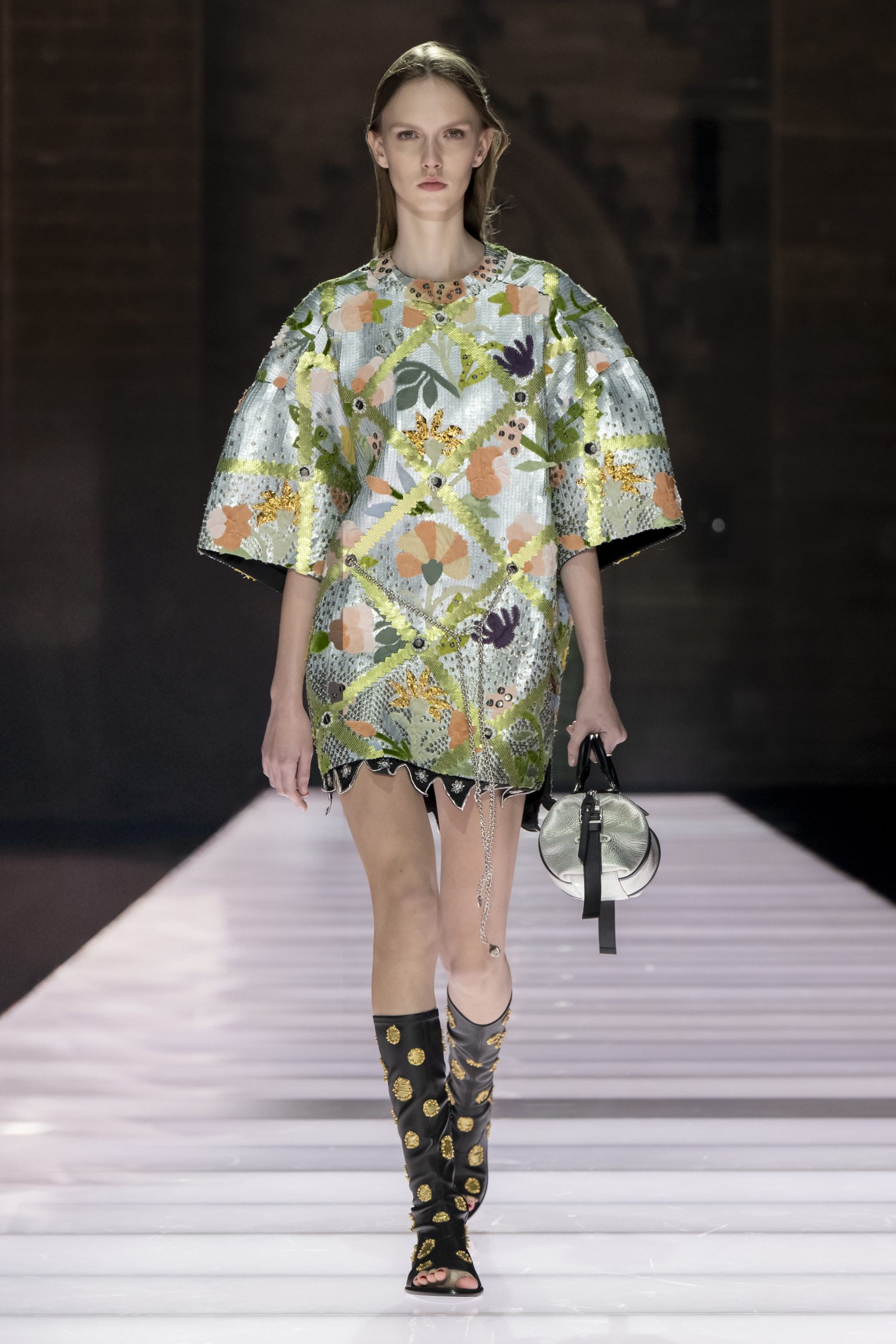Gabriela Nied no desfile da Louis Vuitton (Foto: Divulgação)