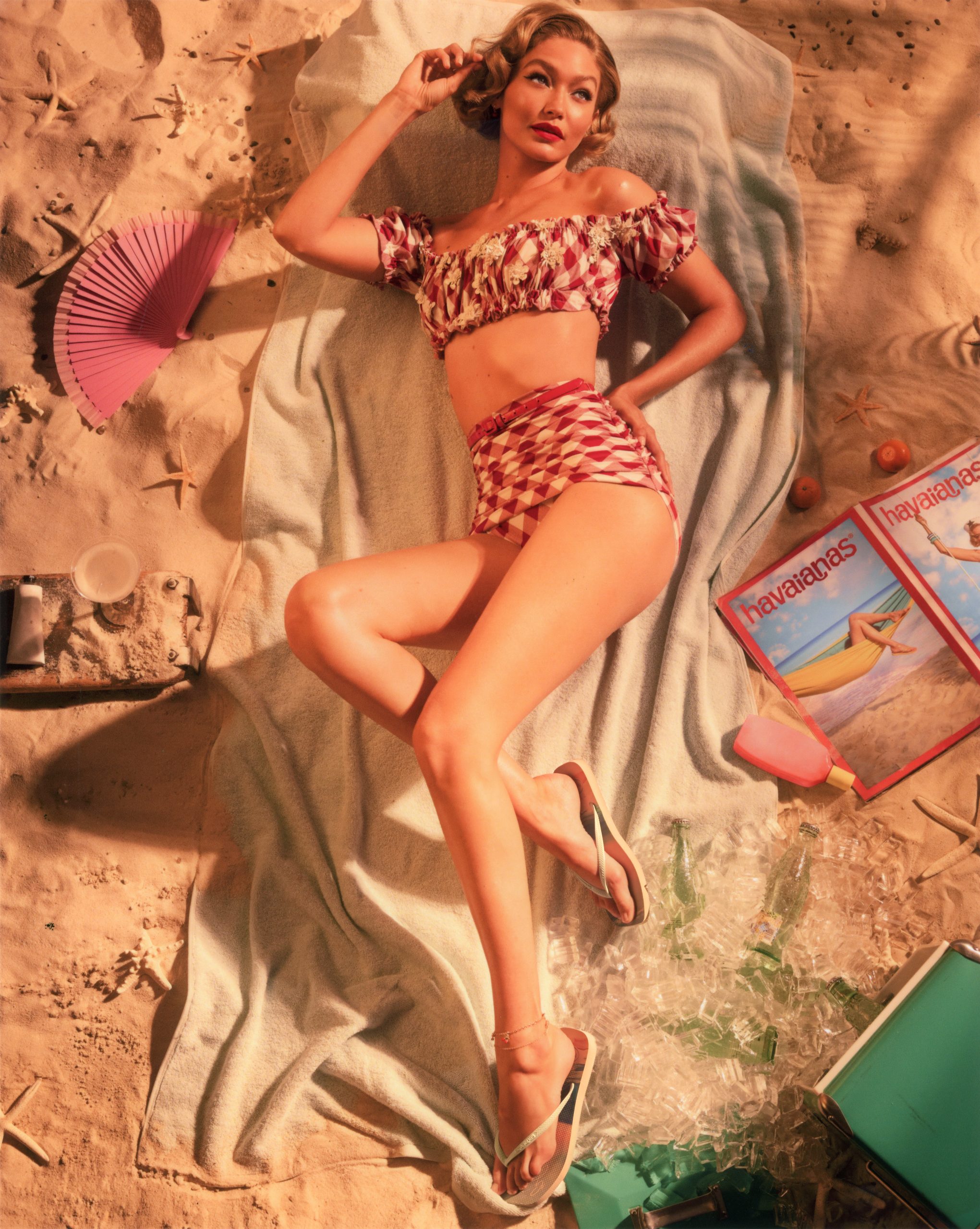 Gigi Hadid para Havaianas (Foto: Divulgação)