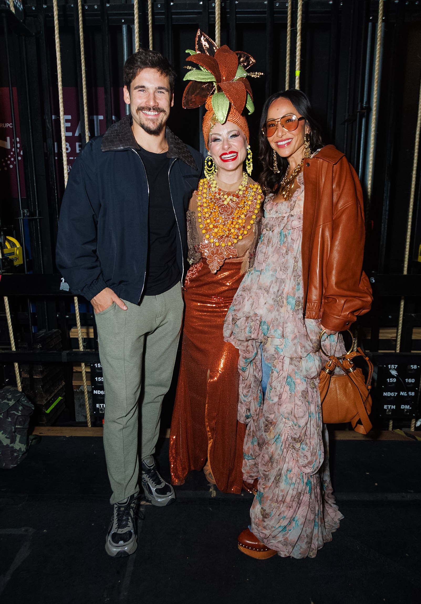 Nicolas Prattes, Gisele Prattes e Sabrina Sato (Foto: Clayton Felizardo, Brazil News)