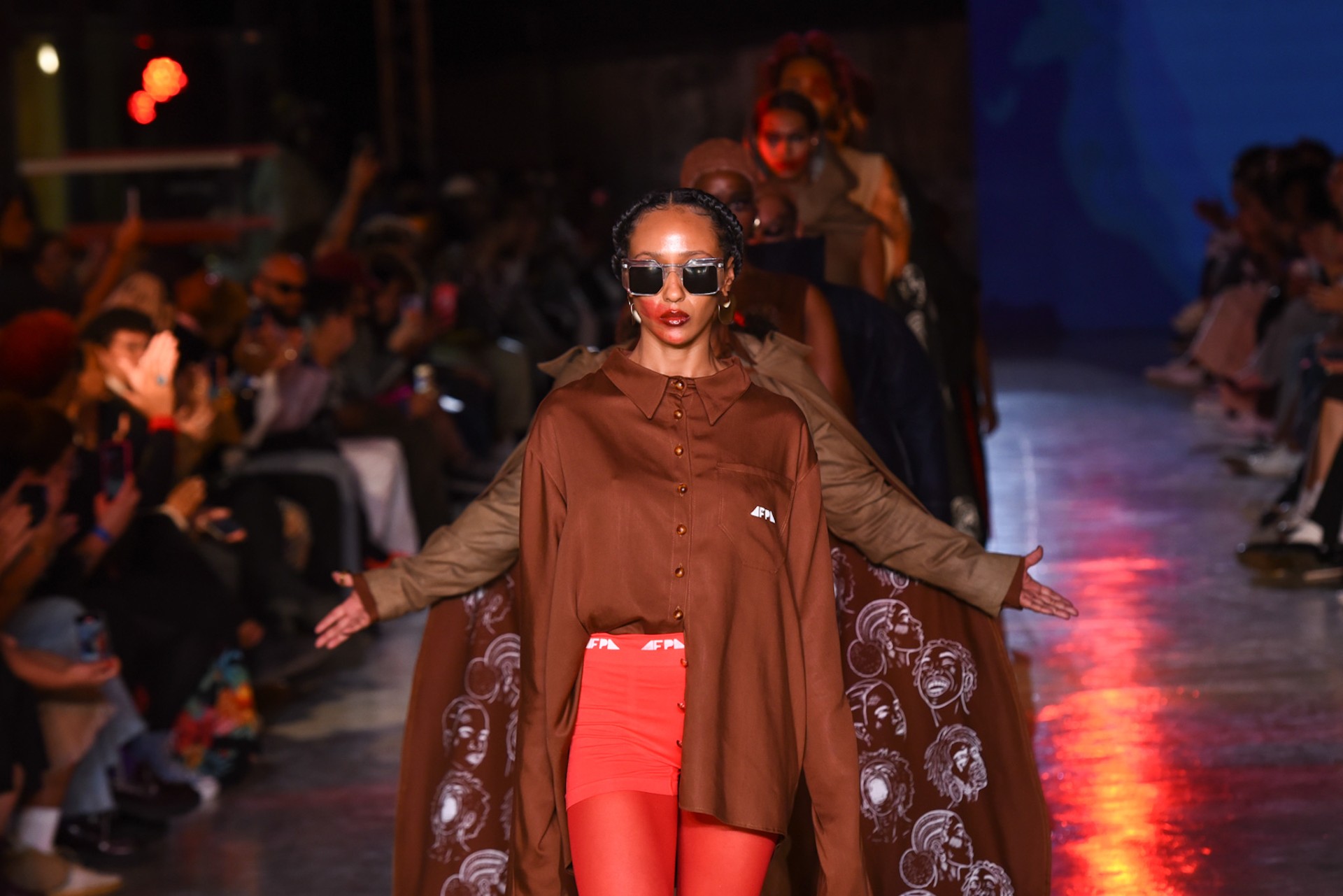 Desfile da AfroPerifa (Foto: Andy Santana/Brazil News)