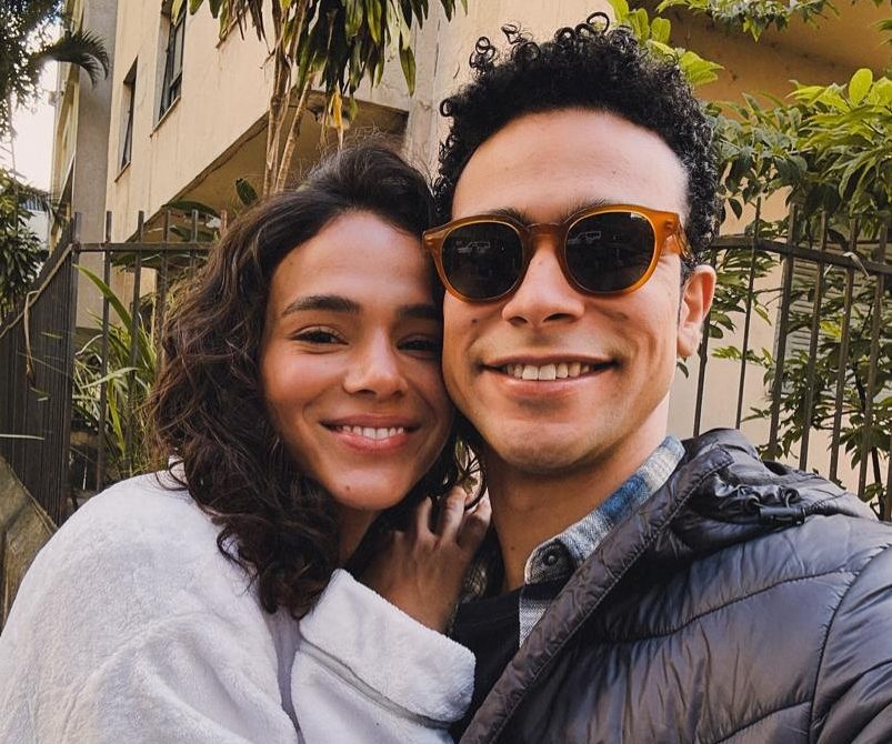 Bruna Marquezine e Sérgio Malheiros (Foto: Reprodução/Instagram)