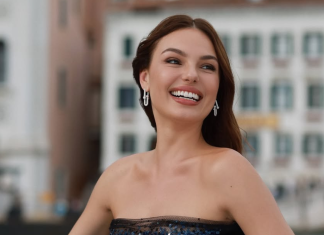 De cabelo solto a coque simples: veja beleza minimalista de Veneza Isis Valverde no Festival de Veneza (Foto: @isisvalverde/Instagram/Reprodução)