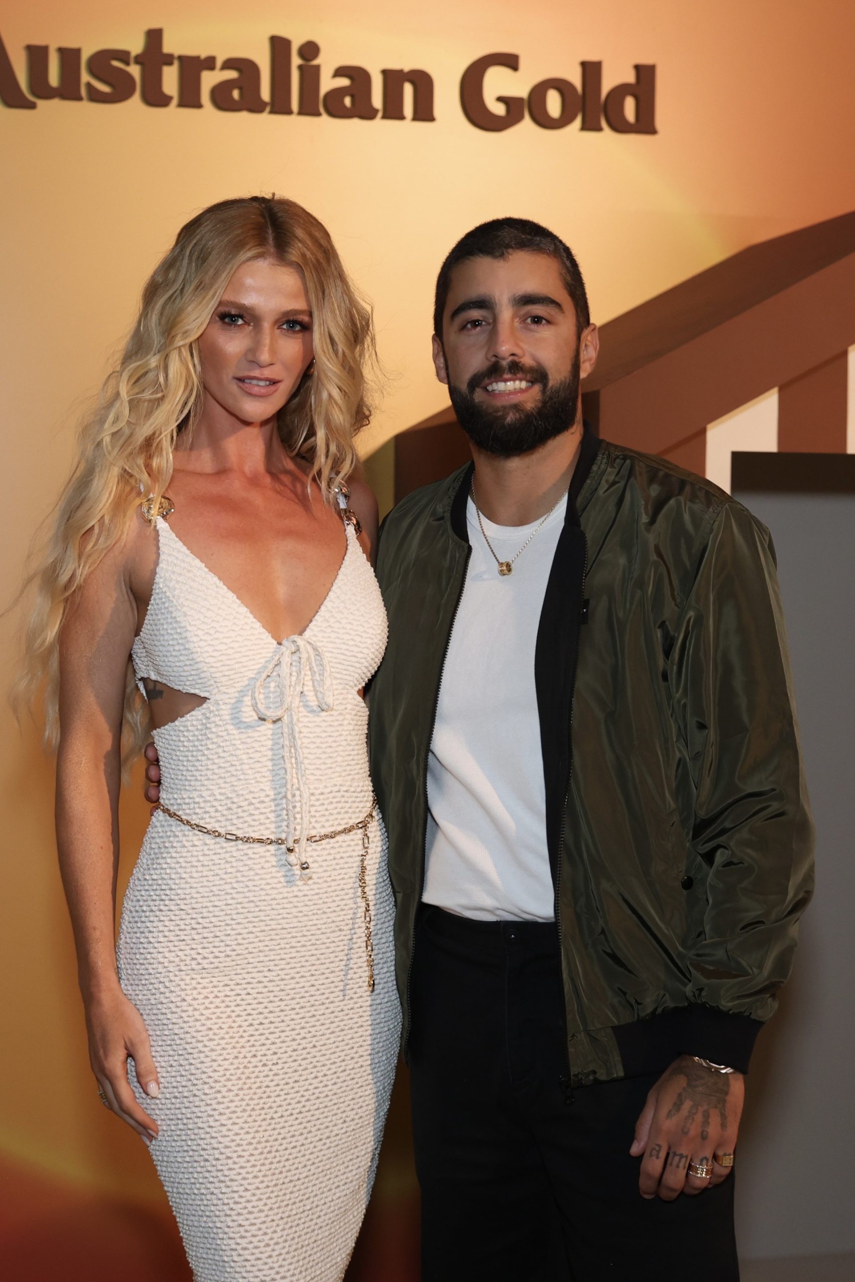 Cintia Diecker e Pedro Scooby (Foto: Roberto Filho/Brazil News)