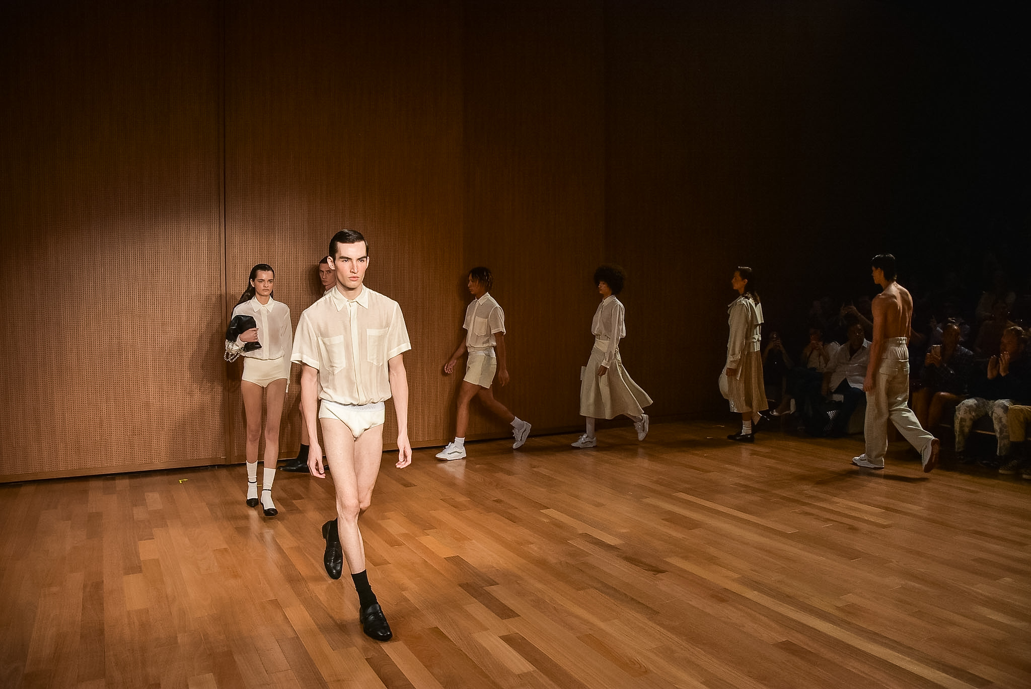 Desfile À La Garçonne (Foto: Will Dias/Brazil News)