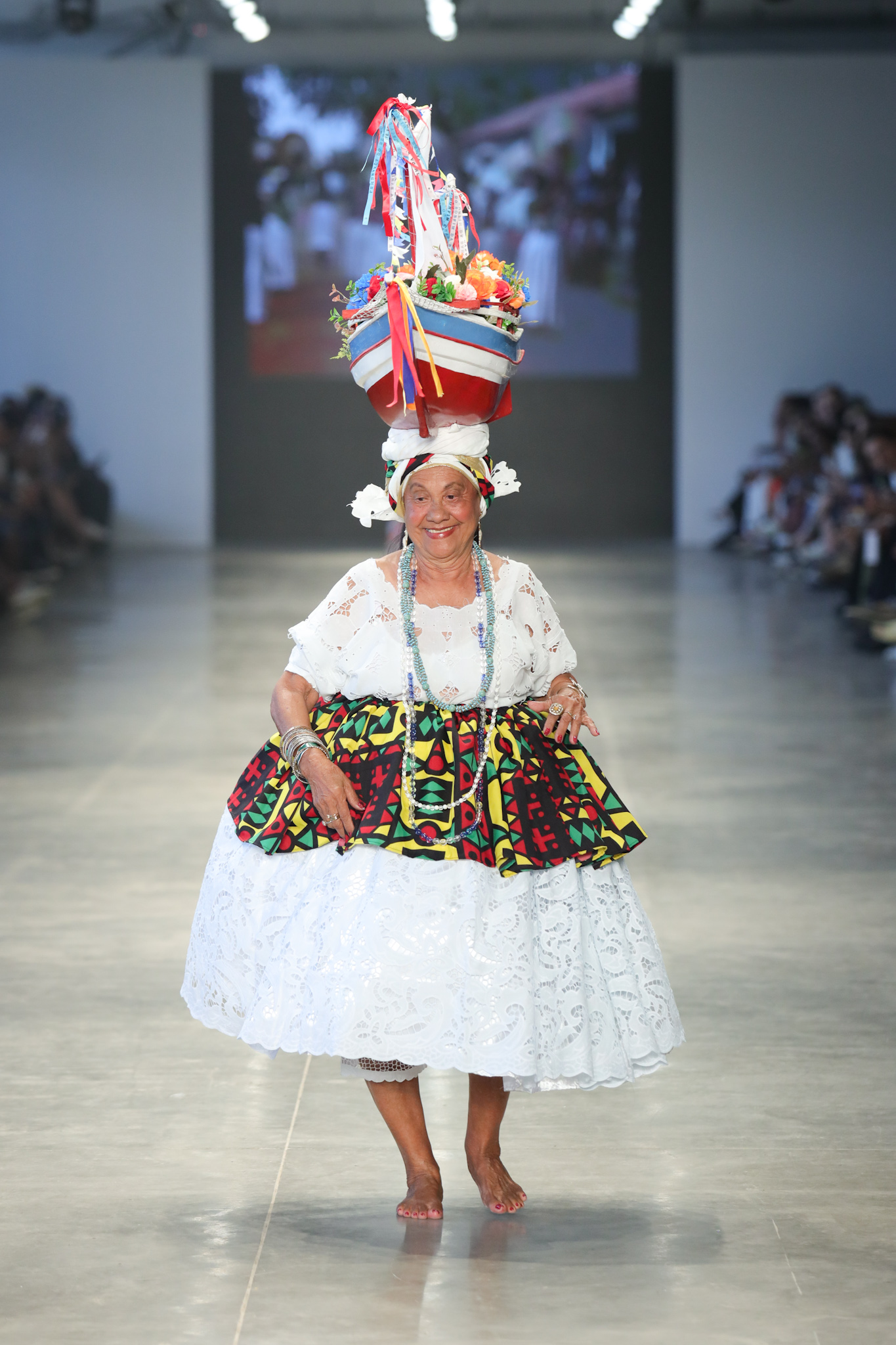 Desfile de Meninos Rei para SPFW (Foto: Lucas Ramos/Brazil News)