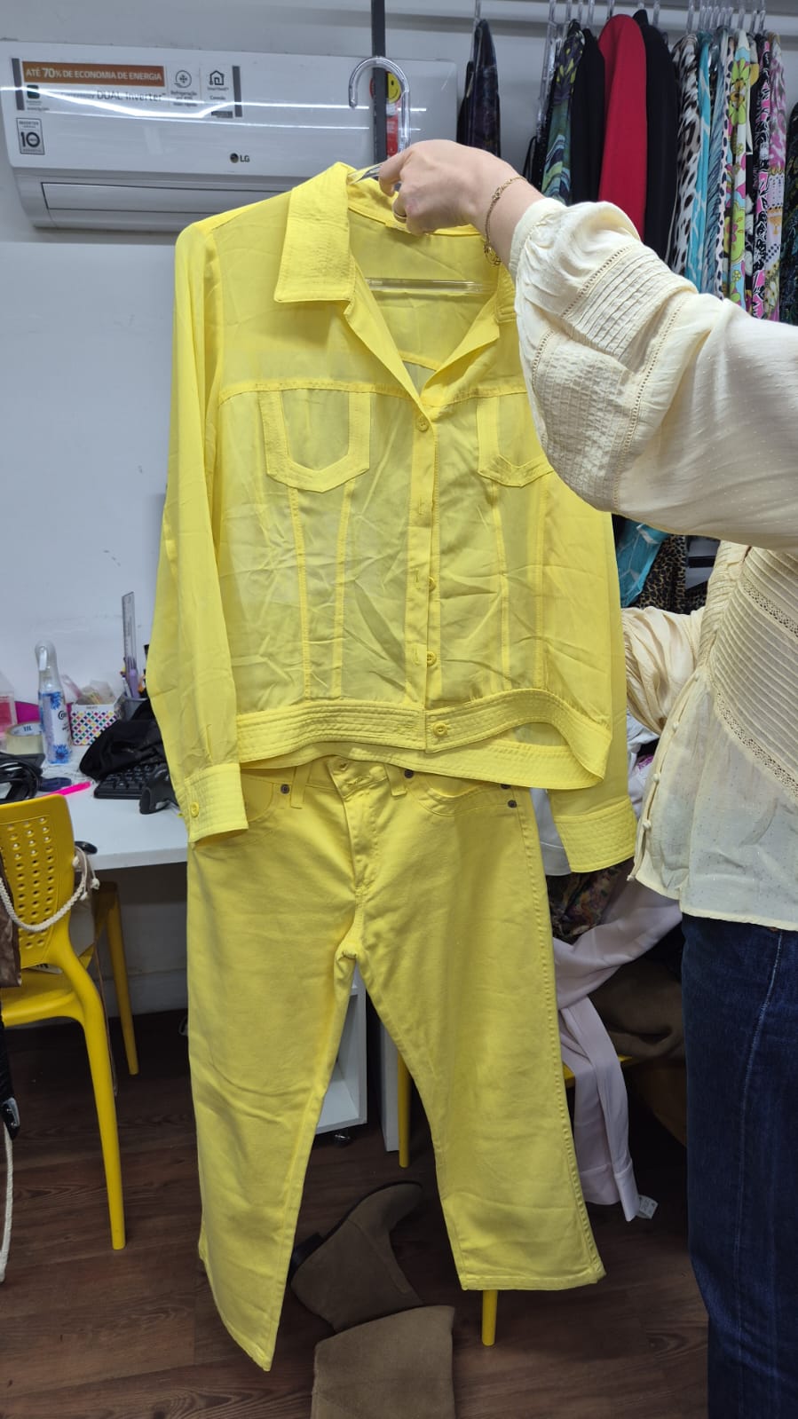 Calça e camisa de Hebe Camargo (Foto: Divulgação)