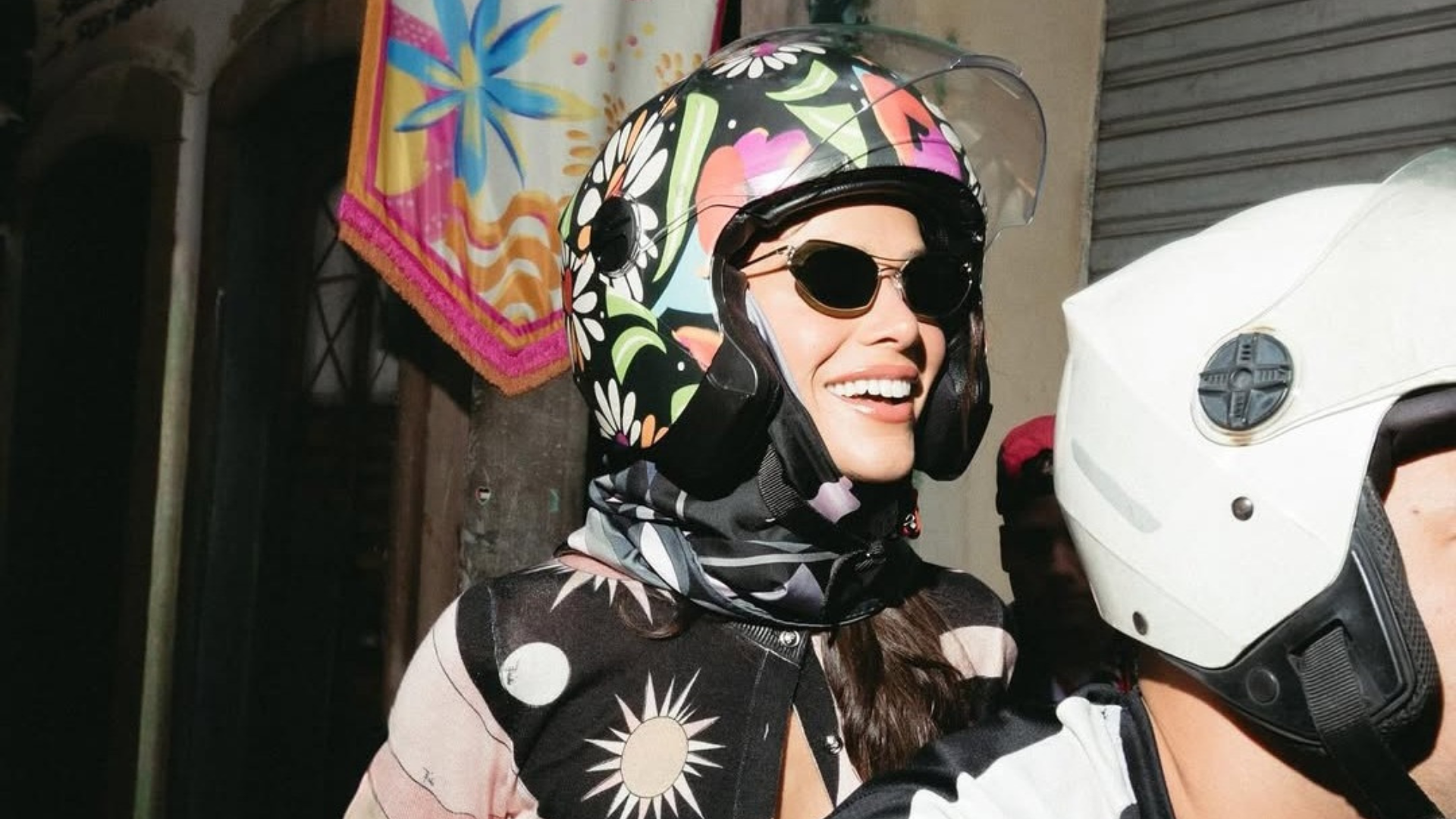 Bruna Marquezine (Foto: @havaianas/Instagram/Reprodução)
