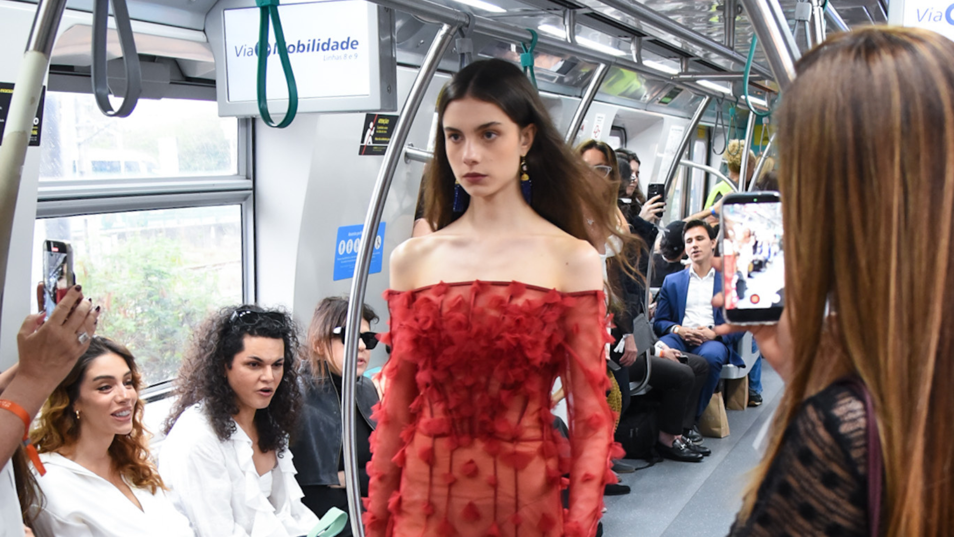 Gloria Coelho no SPFW (Foto: Andy Santana/Brazil News)