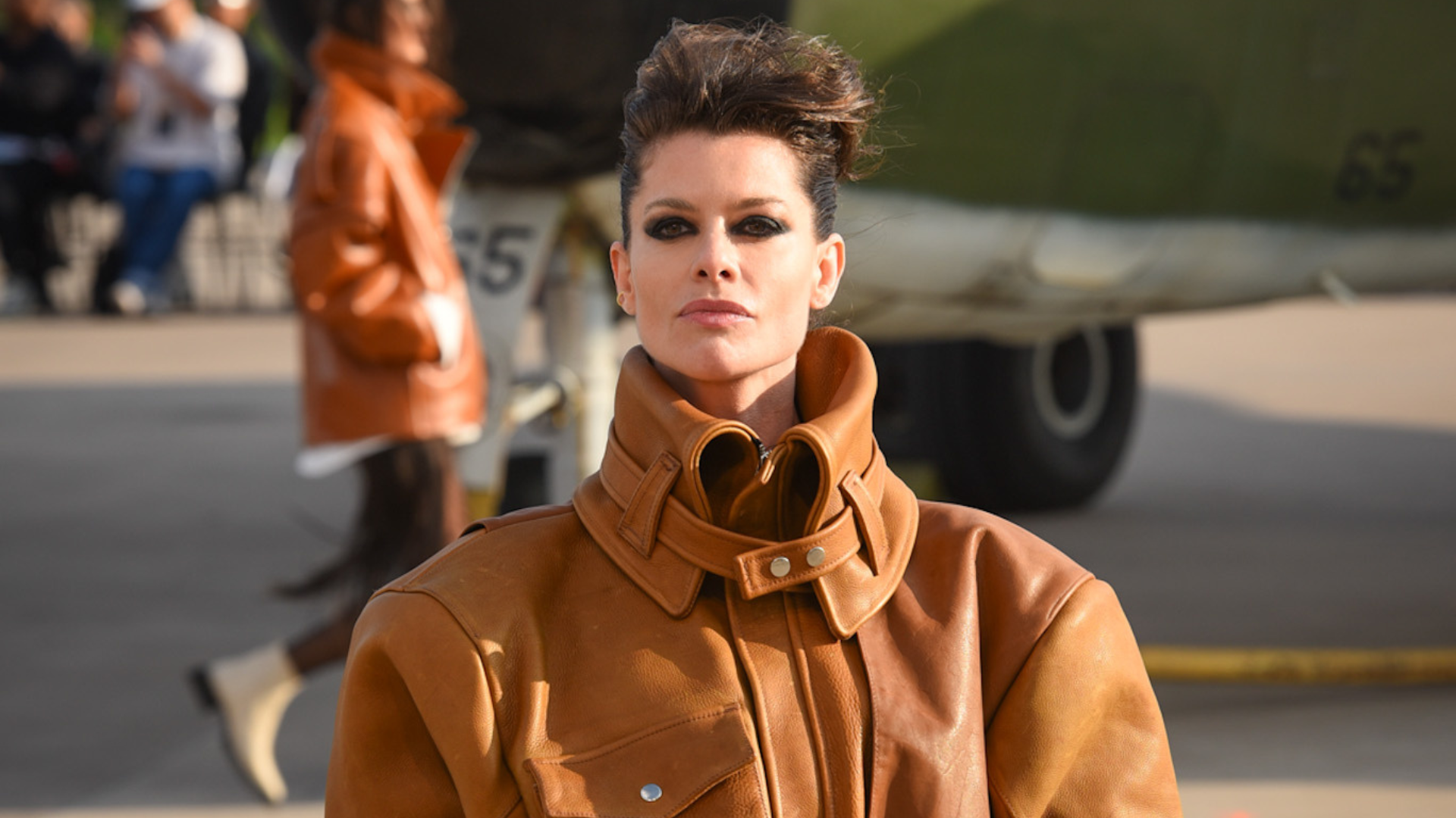 Alinne Moraes no desfile da Forca no SPFW (Foto: Andy Santana/Brazil News)
