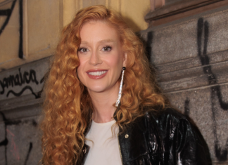 Com cachos, Marina Ruy Barbosa usa P&B em festa com Giulia Be e + Marina Ruy Barbosa (Foto: @marinaruybarbosa/Instagram/Reprodução)