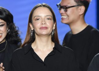 Met Gala seleciona look de Renata Buzzo para exposição de 2026 Renata Buzzo no fim do desfile do SPFW N58 (Foto: Marcelo Soubhia/@agfotosite/Divulgação)