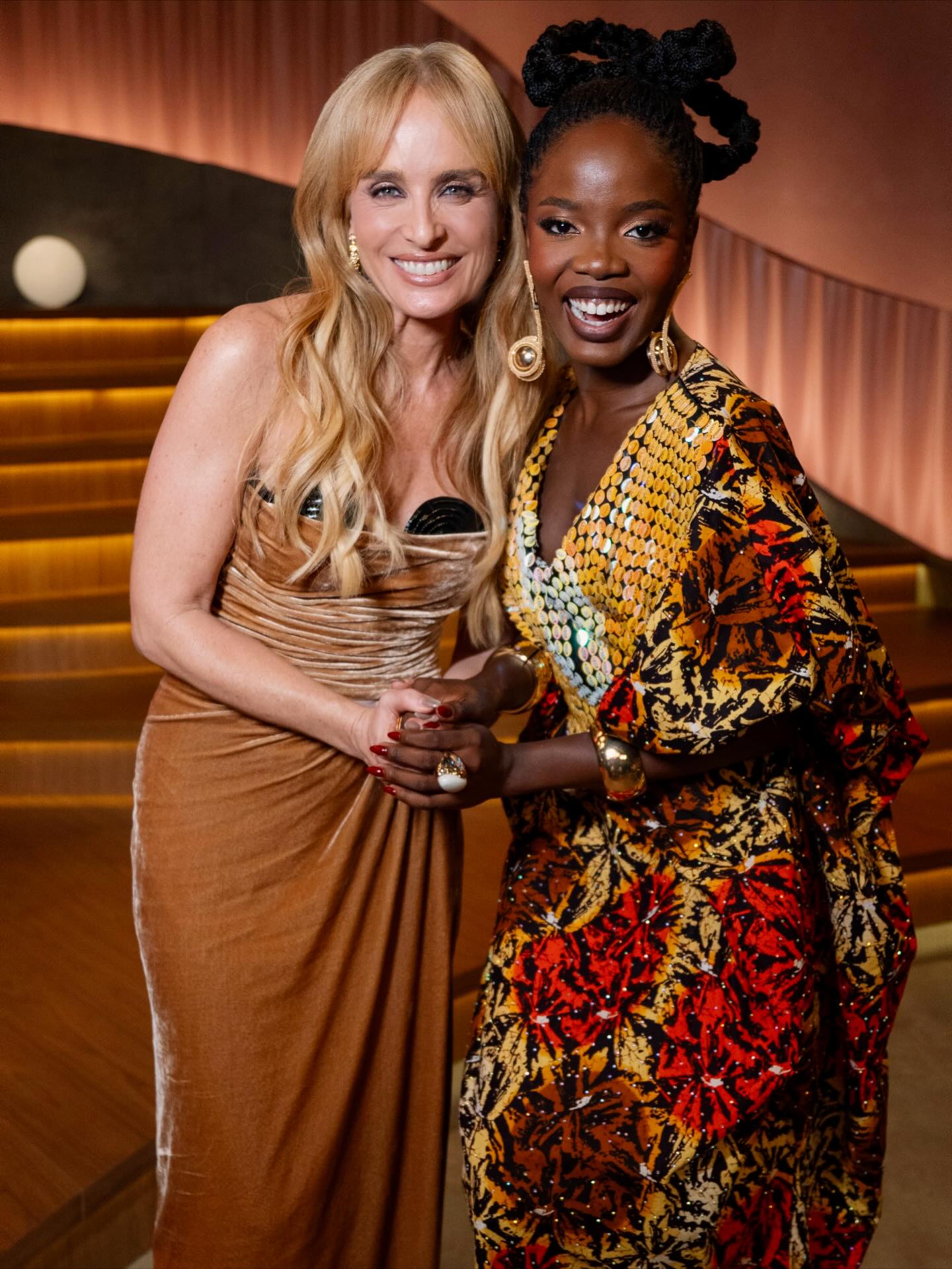 Angélica e Clara Moneke (Foto: Reprodução/Instagram)