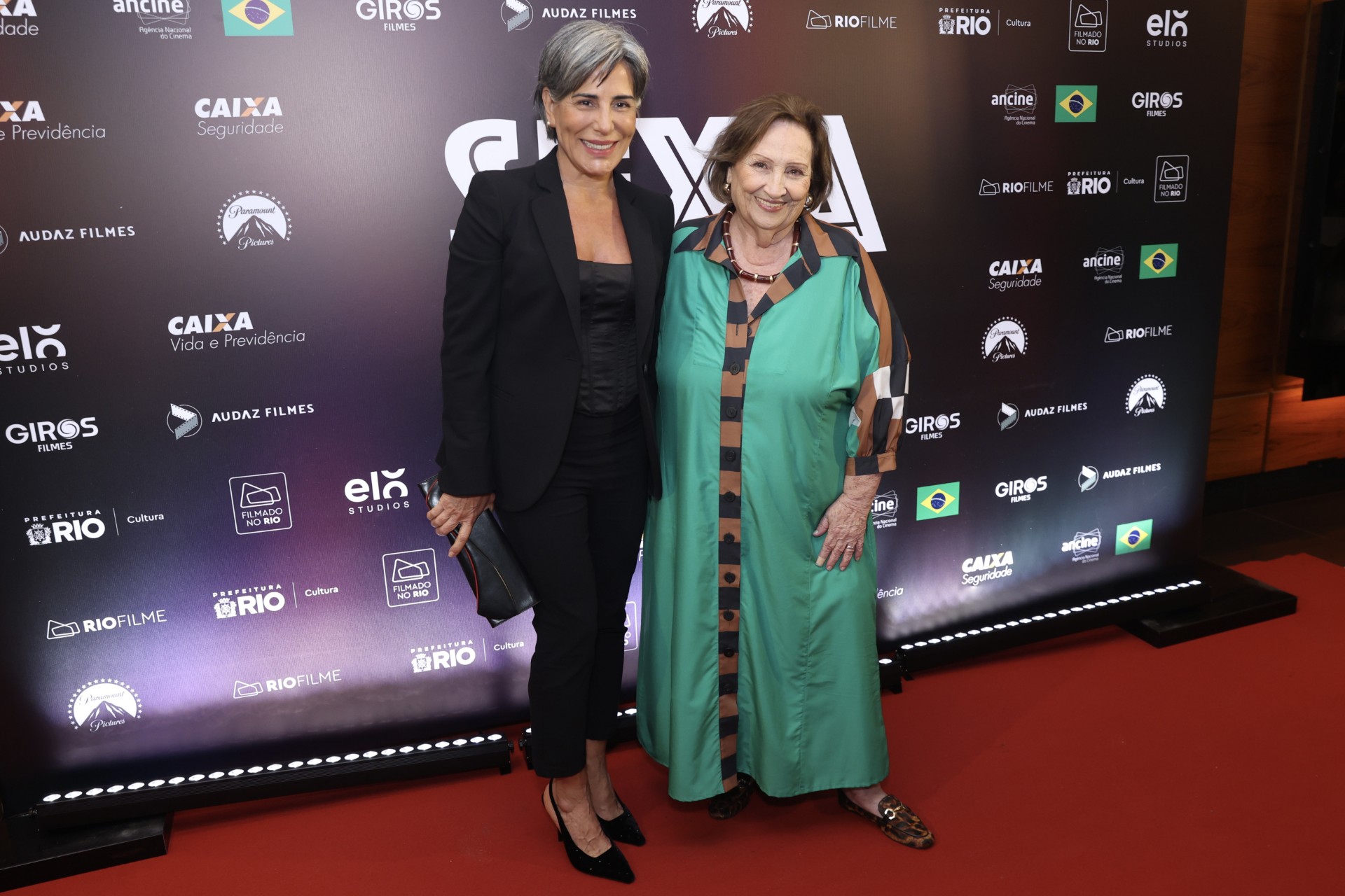 Gloria Pires e Dona Déa (Foto: Roberto Filho/Brazil News)