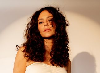 Paolla Oliveira elege look drapeado branco ideal para o Réveillon Paolla Oliveira (Foto: Reprodução/Instagram)