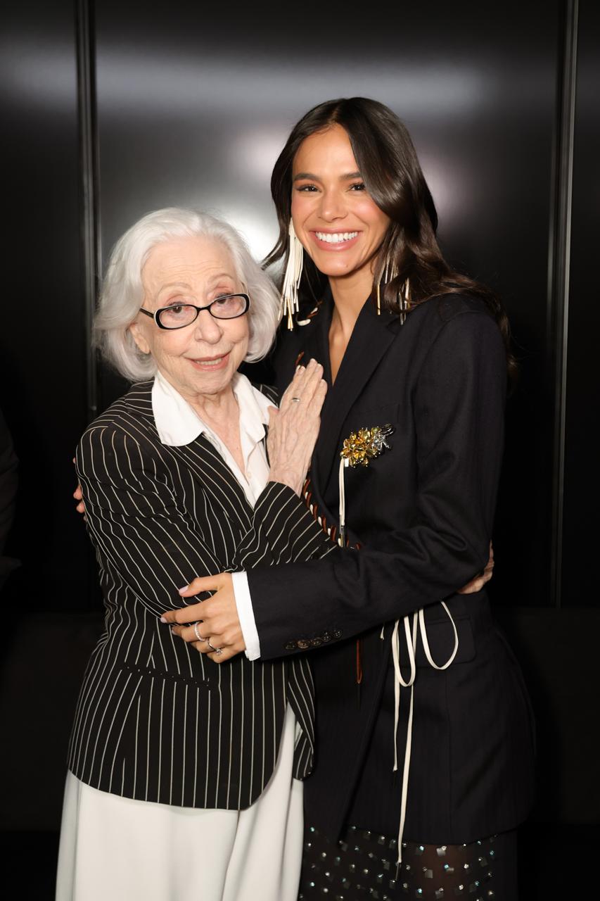 Fernanda Montenegro e Bruna Marquezine (Foto: Lucas Ramos/Brazil News)