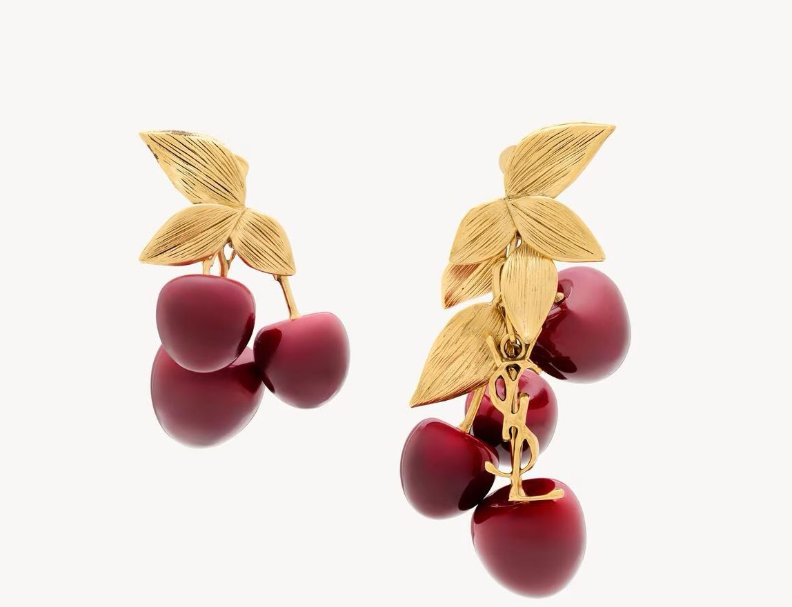 Brincos Cassandre (Foto: Divulgação/YSL)