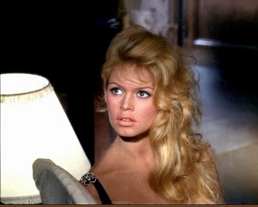 Brigitte Bardot em "Quer Dançar Comigo?", filme de 1959 (Foto: Reprodução/IMDB)