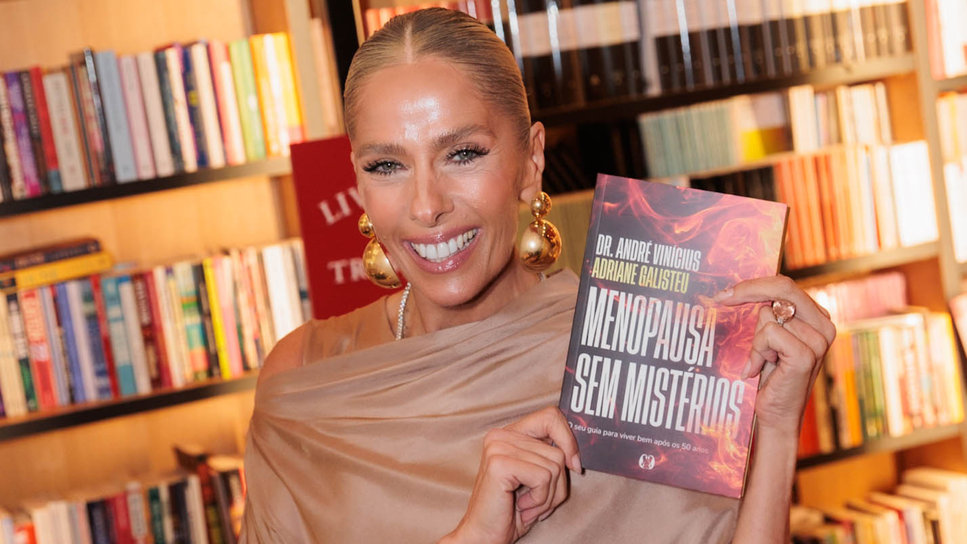 Adriane Galisteu (Foto: Clayton Felizardo/Brazil News)