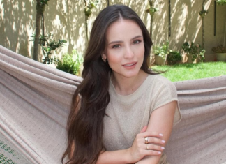 Larissa Manoela aposta em chinelo amarelo de R$ 139,90 Larissa Manoela (Foto: @larissamanoela/Instagram/Reprodução)