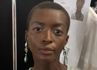 Alta-costura: top recordista brasileira desfila na Armani Privé Amira PInheiro (Foto: Thinkers Mgt/Divulgação)