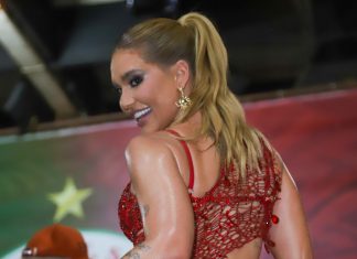 Carnaval: Virgínia volta ao ensaio da Grande Rio com look “desfiado” Virgínia Fonseca (Foto: Thiago Mattos/Brtazil News)