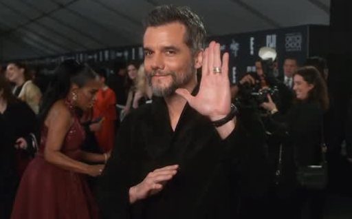 Wagner Moura no Critic's Choice Award (Foto: Reprodução/Instagram)