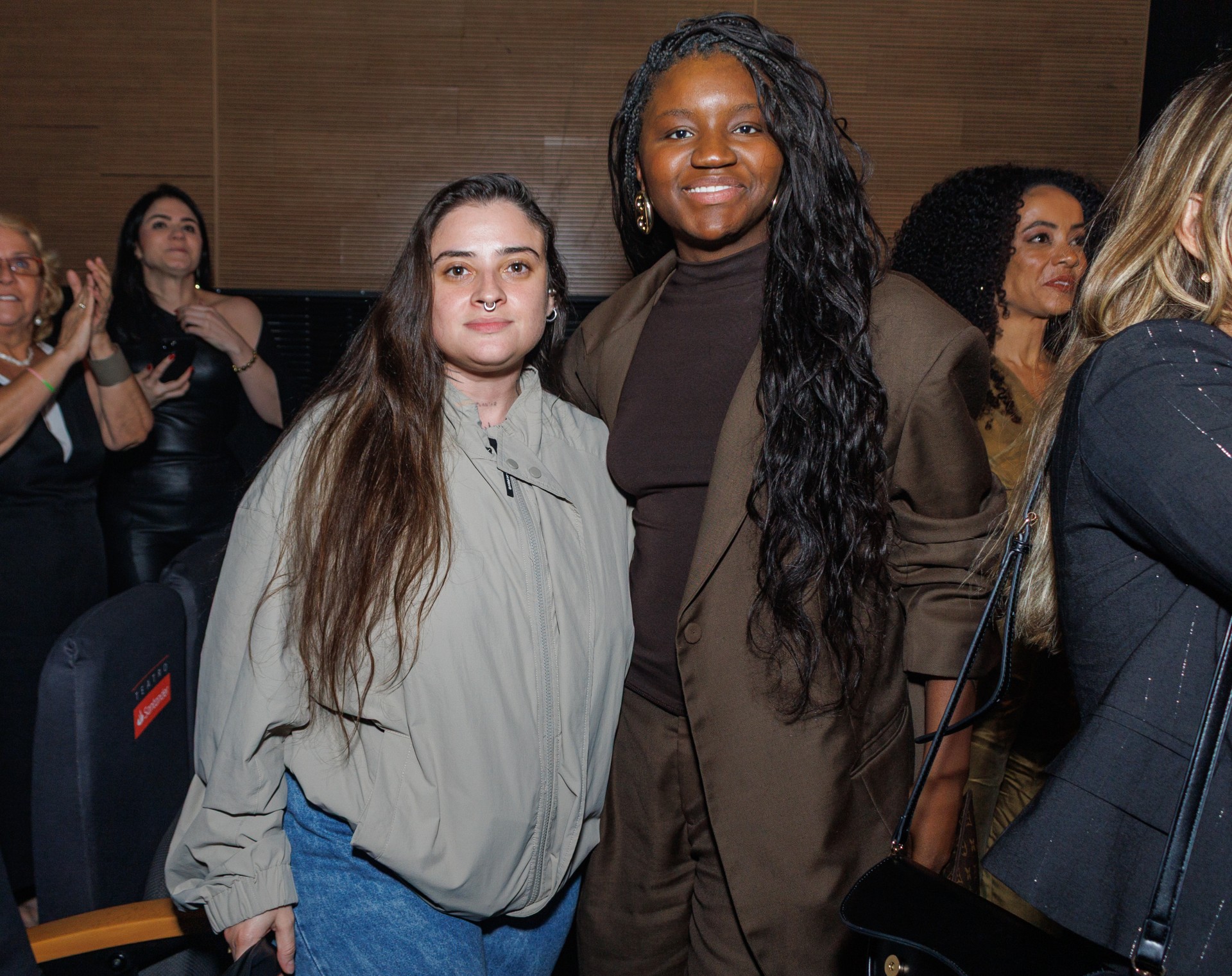 Kenya Sade e a esposa Thamyres Donadio (Foto: Clayton Felizardo/Brazil News)