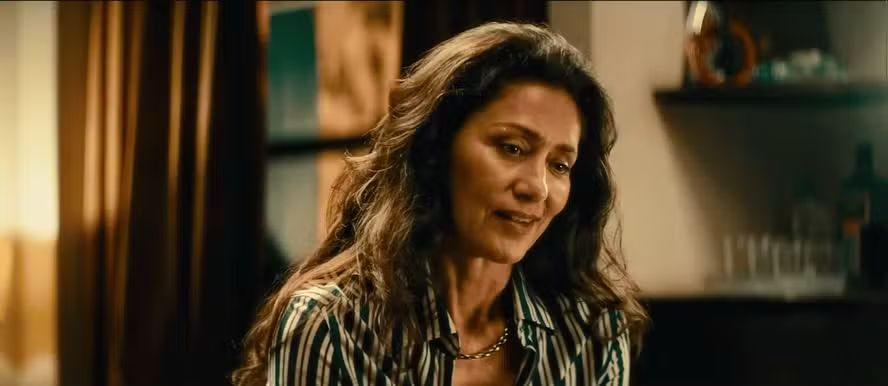 Maria Fernanda Cândido como Elza, em "O Agente Secreto" (Foto: Divulgação)