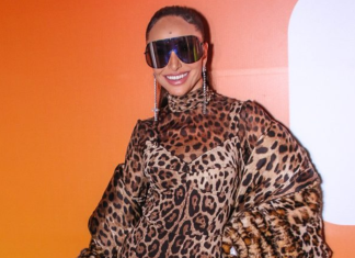 De óculos a chapéu: veja acessórios para curtir o Lollapalooza com estilo Sabrina Sato no Lollapalooza (Foto: Brazil News)