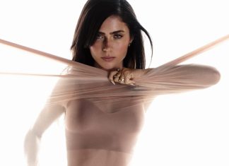 Campanha: Jade Picon aposta em renda invisível para o dia a dia Jade Picon (Foto: Divulgação)