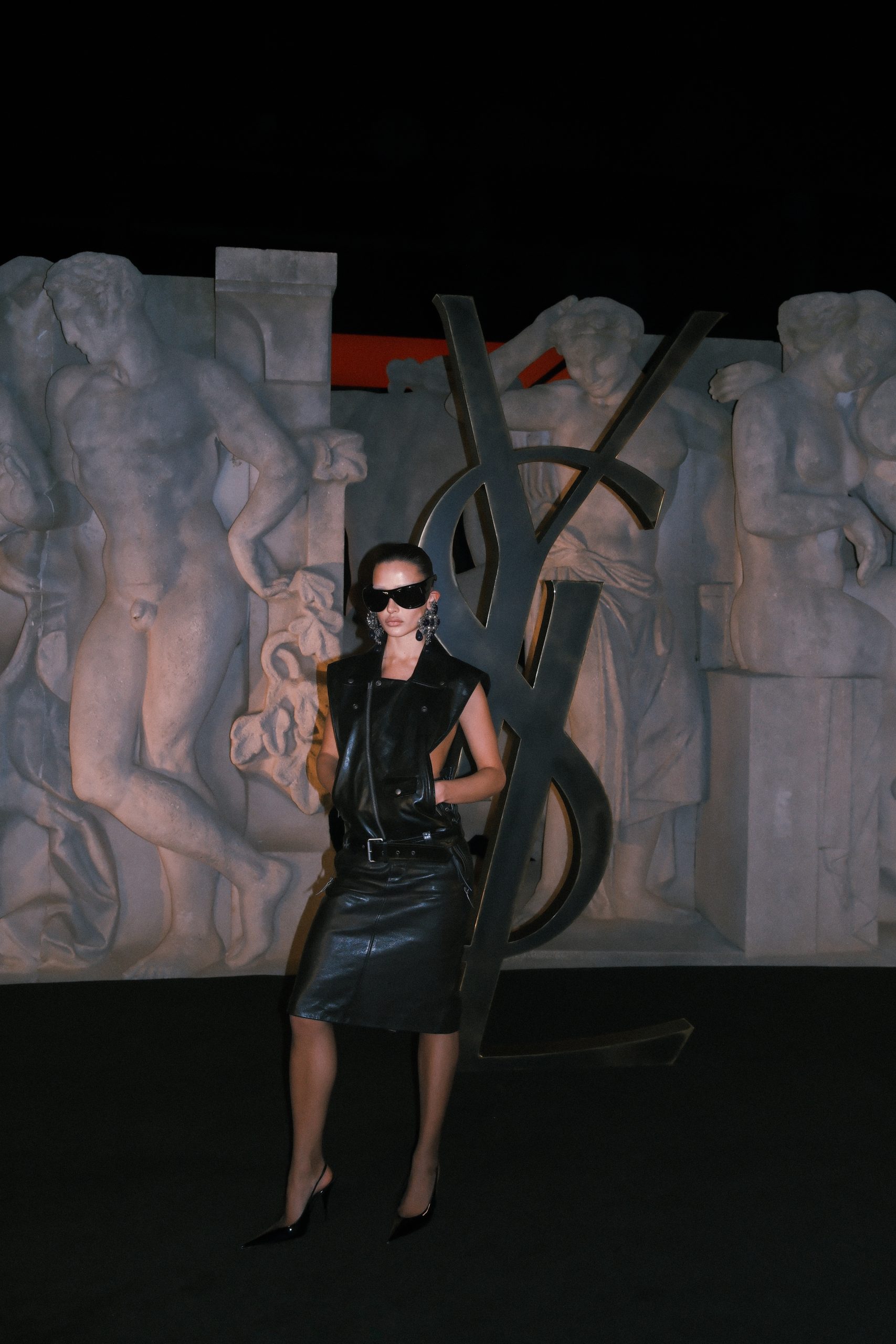 Livia Nunes na YSL (Foto: João Kopv/Divulgação)