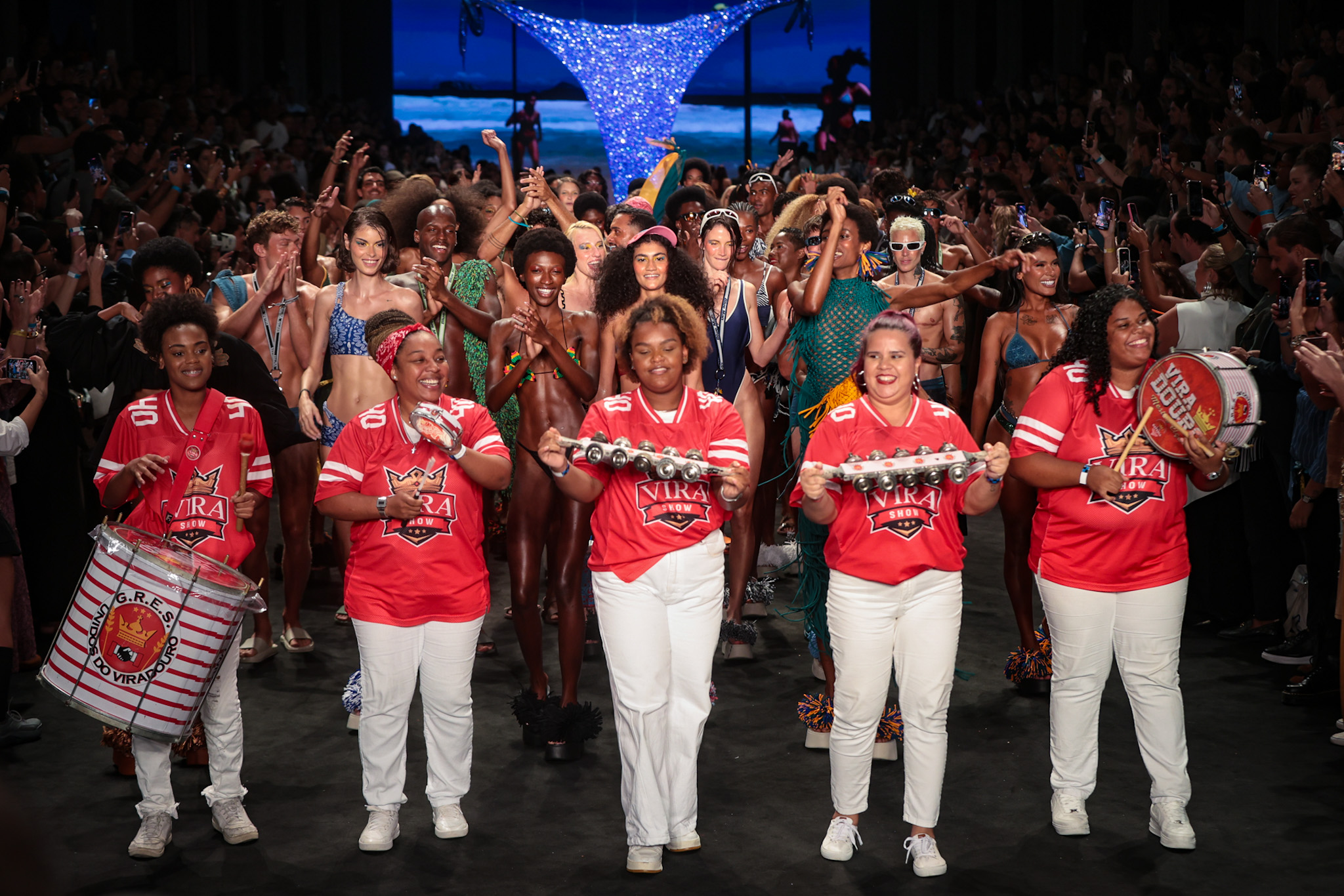 Desfile da BlueMan (Foto: Victor Chapetta/Brazil News)