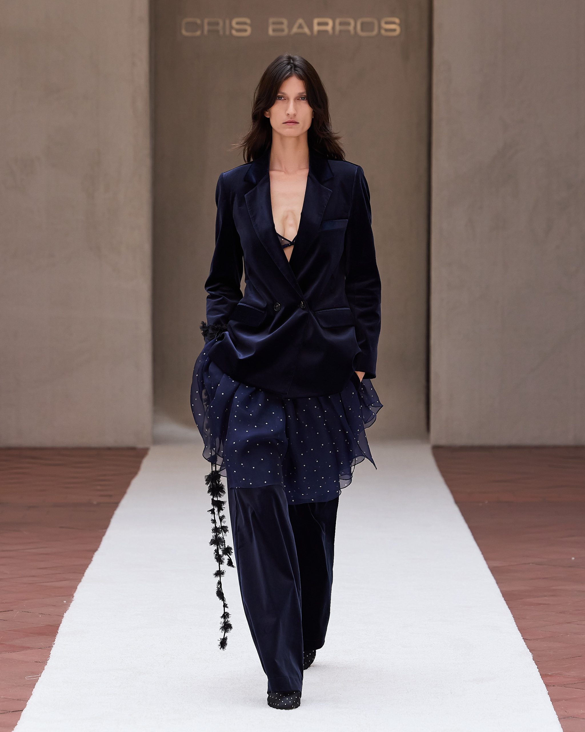 Desfile Cris Barros (Foto: Zé Takahashi/Divulgação)