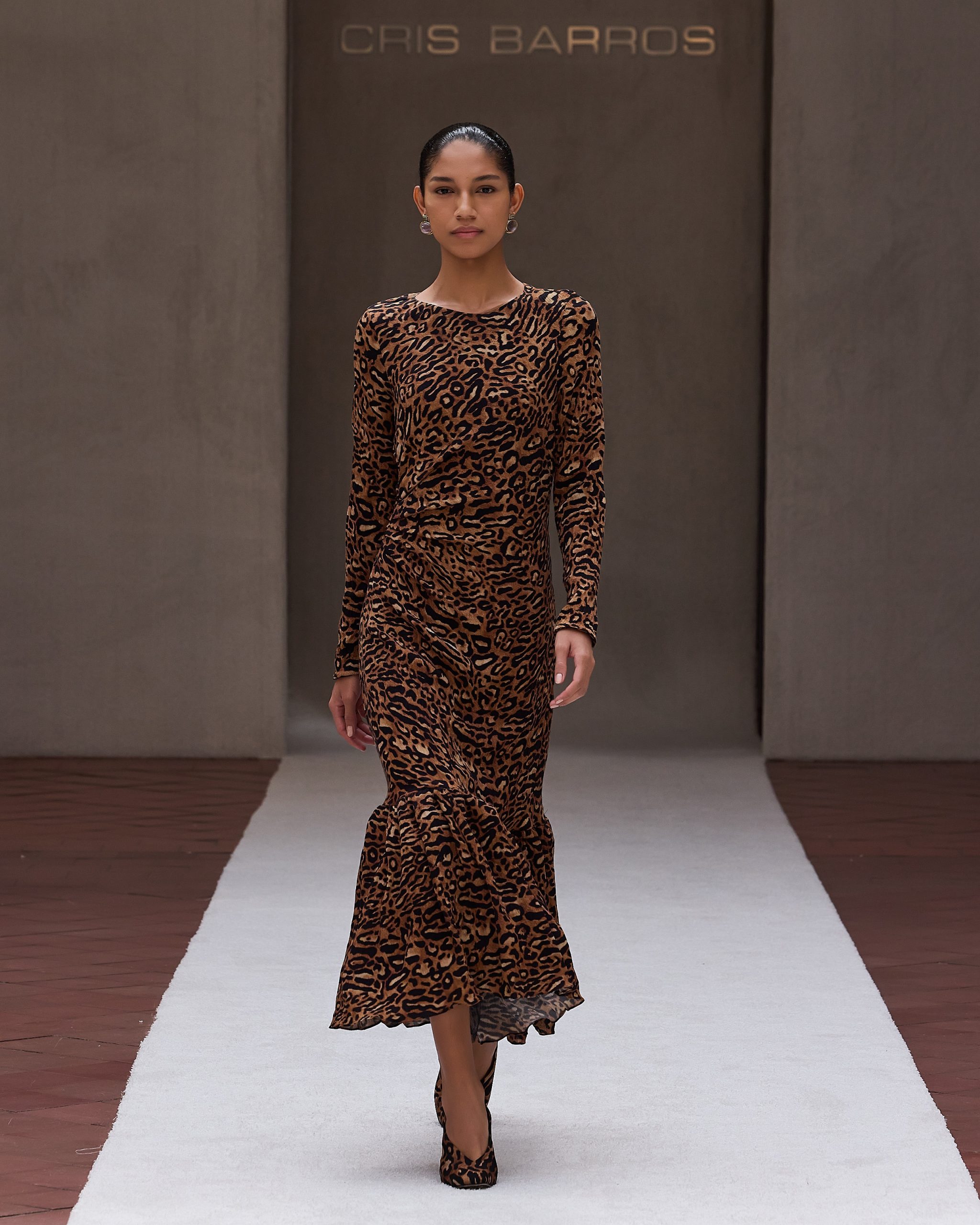 Desfile Cris Barros (Foto: Zé Takahashi/Divulgação)