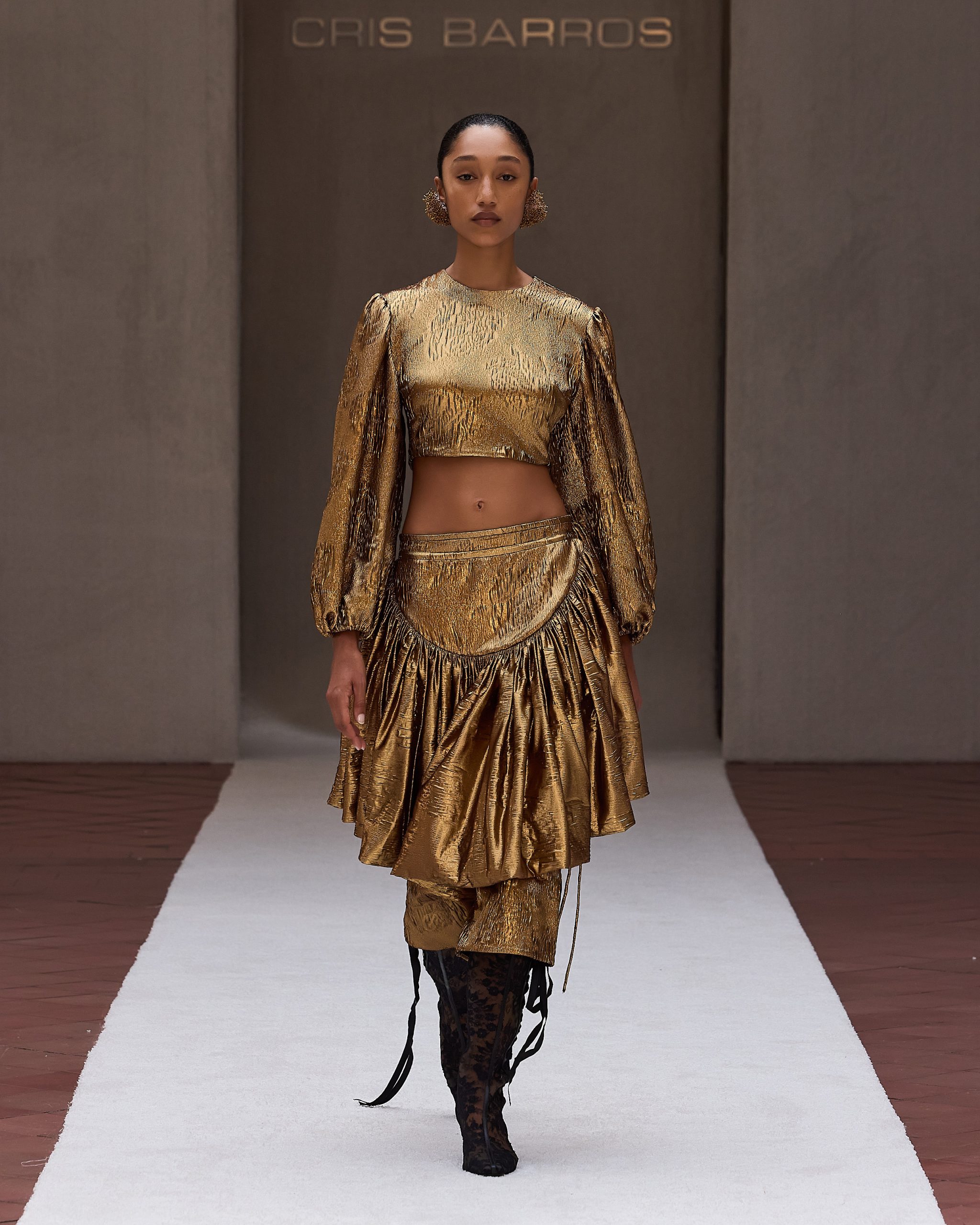 Desfile Cris Barros (Foto: Zé Takahashi/Divulgação)