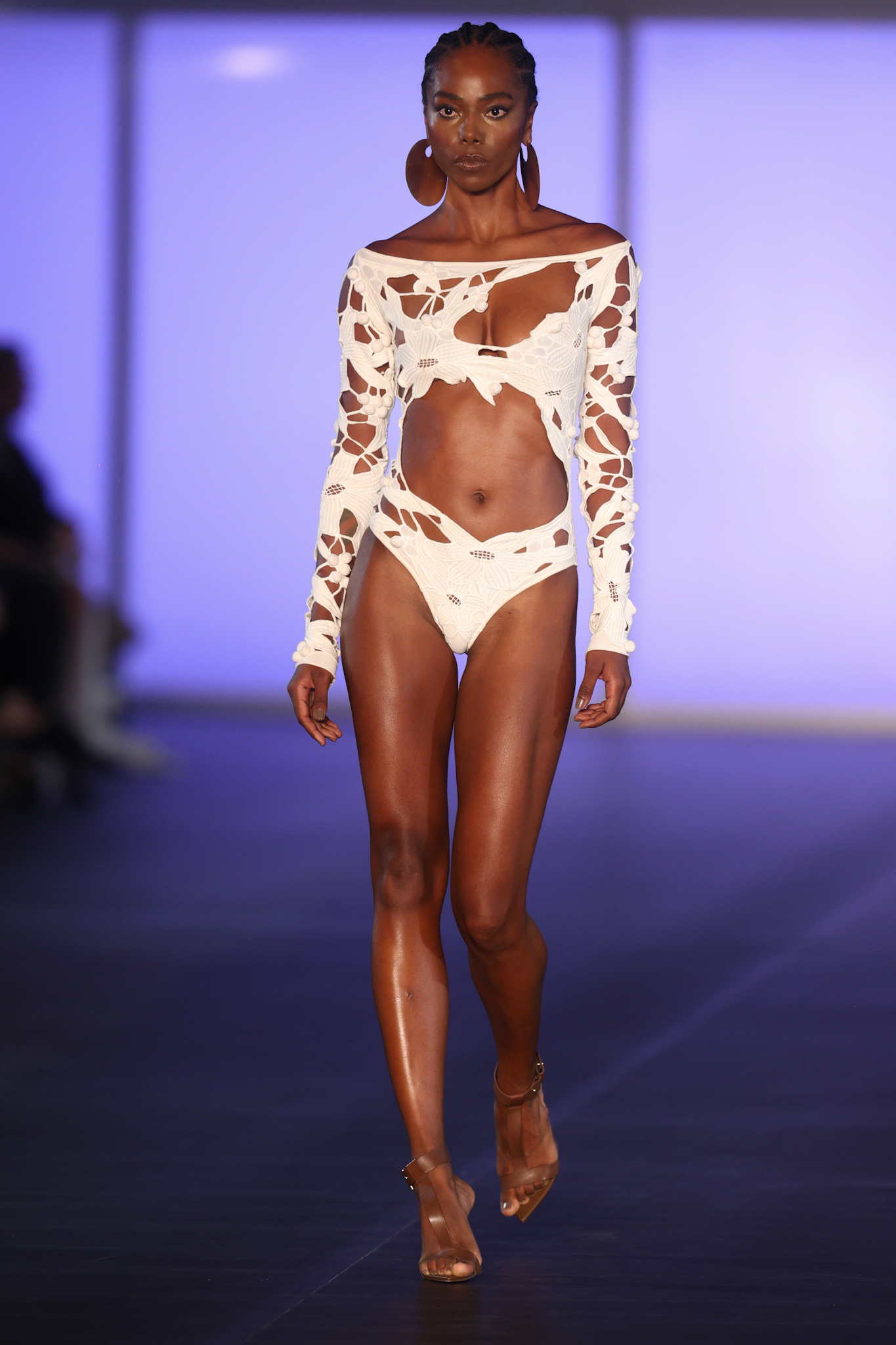 Jéssica Córes no desfile de Lenny Niemeyer (Foto: Roberto Filho/Brazil News)