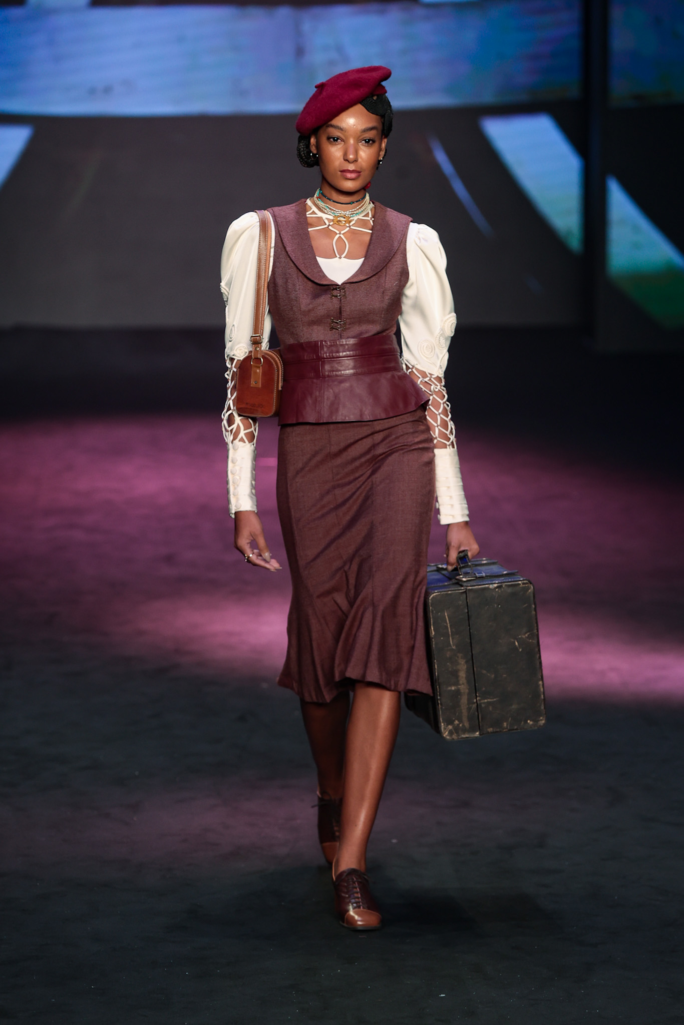 Desfile da novela "A Nobreza do Amor" no Rio Fashion Week (Foto: Victor Chapetta/Brazil News)