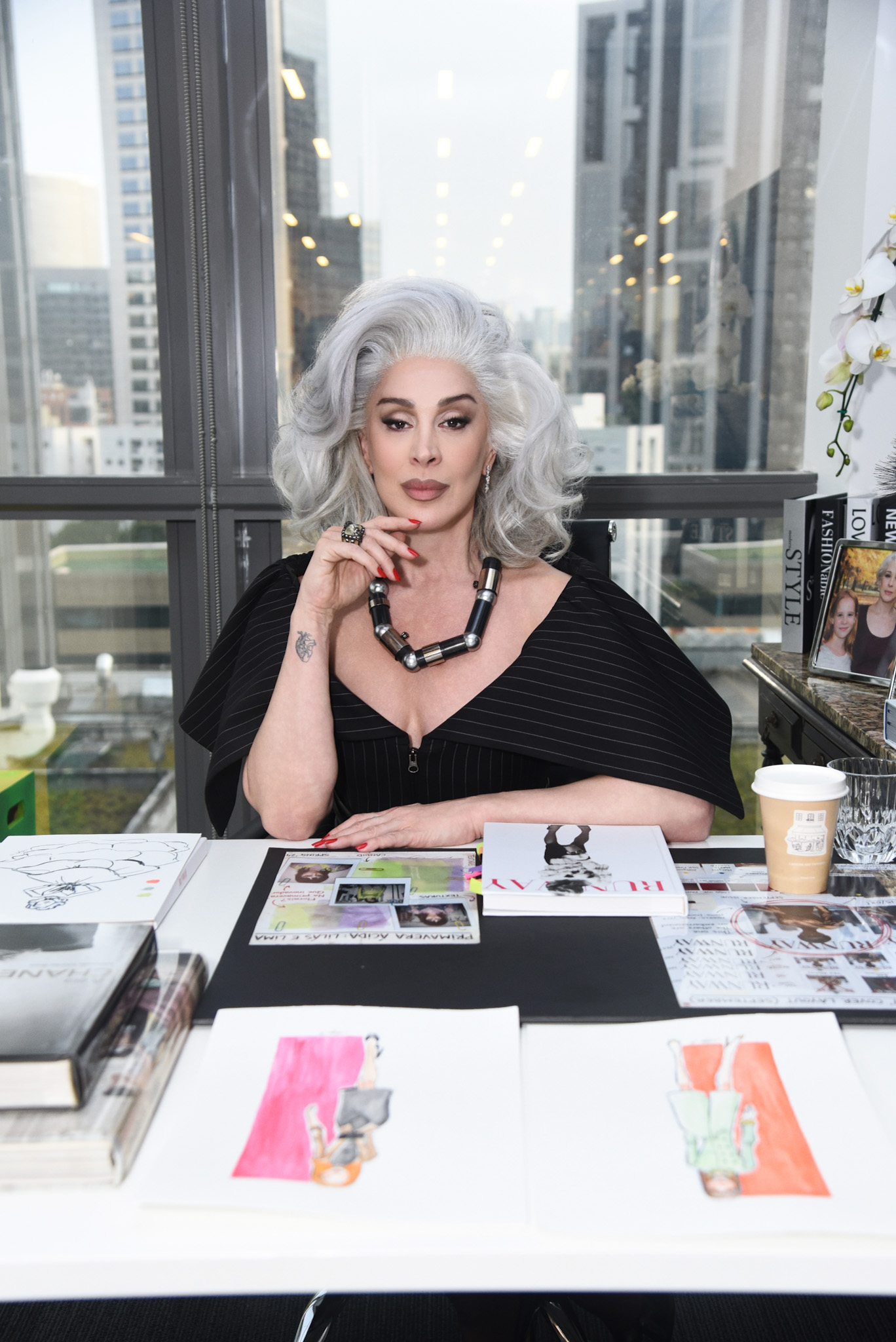 Claudia Raia como Miranda Priestly, para o musical "O Diabo Veste Prada" (Foto: Andy Santana/Brazil News)