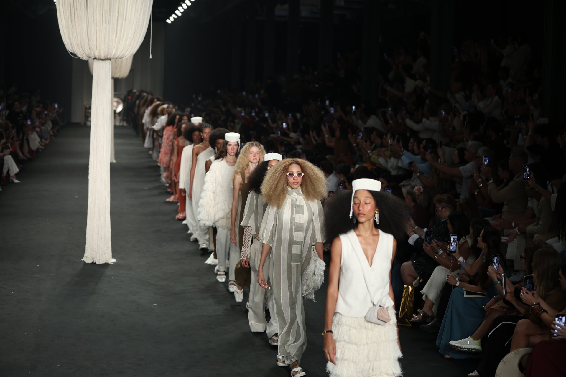 Desfile da Akuf no Rio Fashion Week (Foto: Daniel Pinheiro/Brazil News)