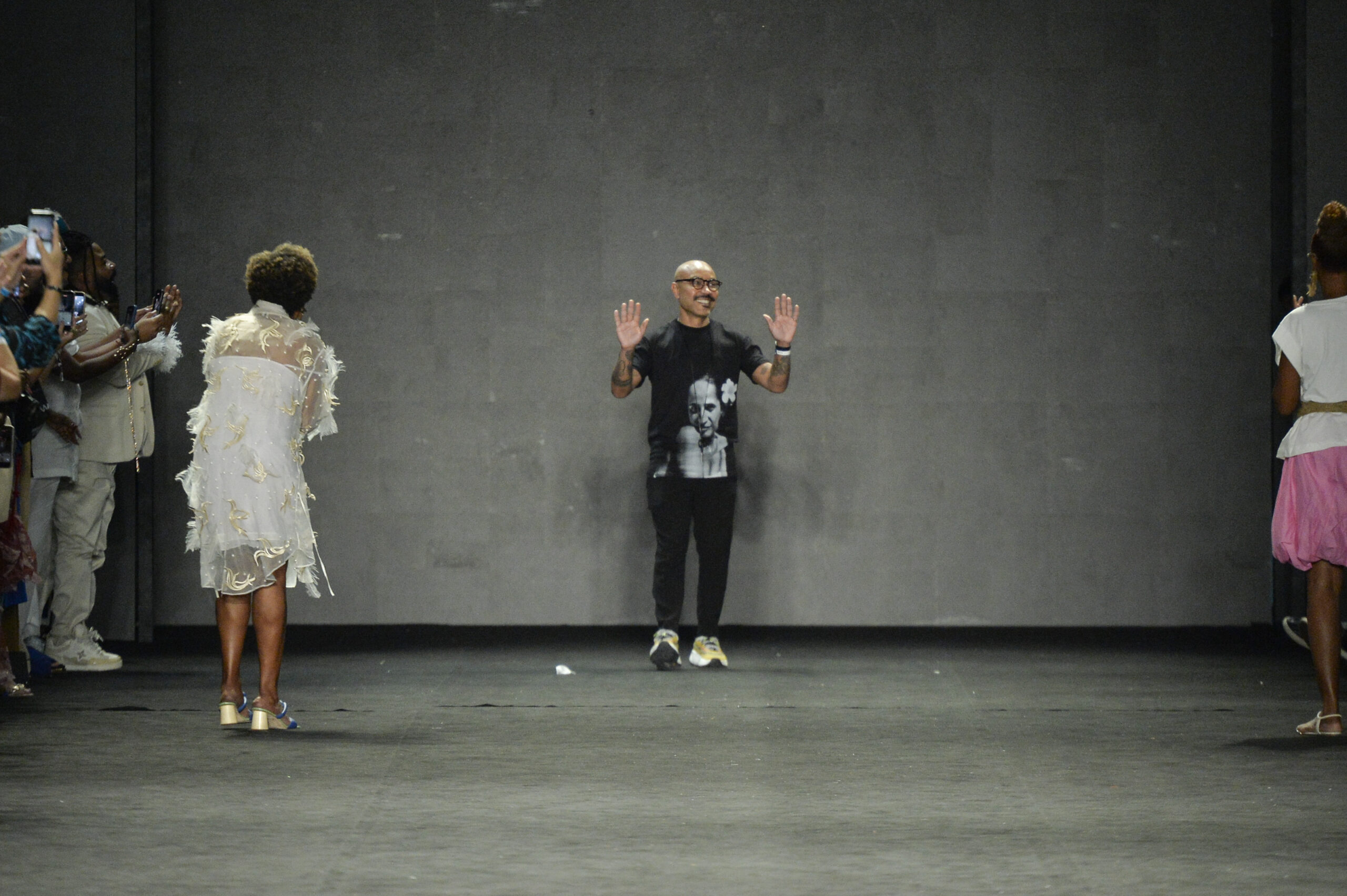 Desfile da grife Apartamento 03 no Rio Fashion Week (Foto: Marcelo Soubhia/ @agfotosite)