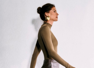 Isabella Fiorentino potencializa marrom com acessórios dourados Isabella Forentino (Foto: @isabellafiorentino/Instagram/Reprodução)