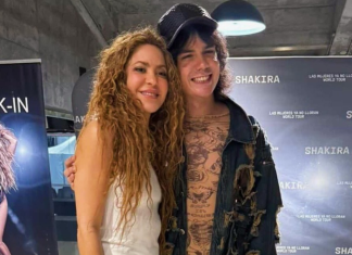 Estilista Dario Mittmann comenta look criado para Shakira cantar no Rio: “É o mais bonito até agora” Shakira e Dario Mittmann (Foto: Acervo pessoal)